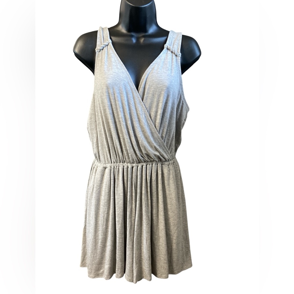 Abercrombie & Fitch Women's Gray Wrap Front Romper Jumper Shorts Size Medium
